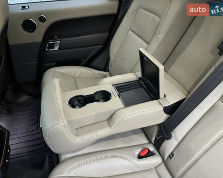 Белый Ленд Ровер Рендж Ровер Спорт, объемом двигателя 2.99 л и пробегом 133 тыс. км за 49999 $, фото 49 на Automoto.ua