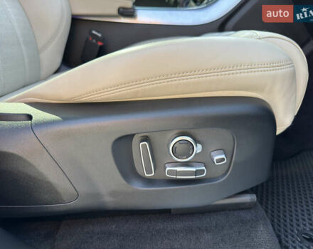 Белый Ленд Ровер Рендж Ровер Спорт, объемом двигателя 3 л и пробегом 76 тыс. км за 55000 $, фото 48 на Automoto.ua