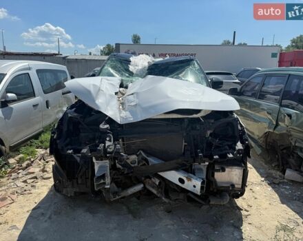 Білий Ленд Ровер Range Rover Sport, об'ємом двигуна 2.99 л та пробігом 80 тис. км за 14800 $, фото 2 на Automoto.ua