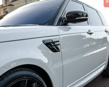 Білий Ленд Ровер Range Rover Sport, об'ємом двигуна 3 л та пробігом 130 тис. км за 45000 $, фото 10 на Automoto.ua