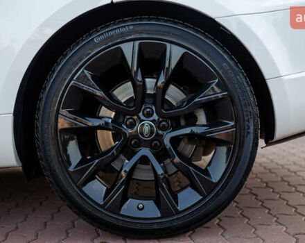 Білий Ленд Ровер Range Rover Sport, об'ємом двигуна 3 л та пробігом 130 тис. км за 45000 $, фото 22 на Automoto.ua