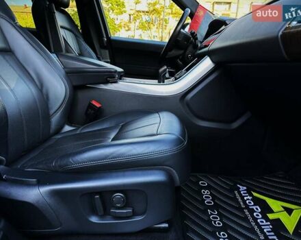 Білий Ленд Ровер Range Rover Sport, об'ємом двигуна 3 л та пробігом 71 тис. км за 50999 $, фото 30 на Automoto.ua