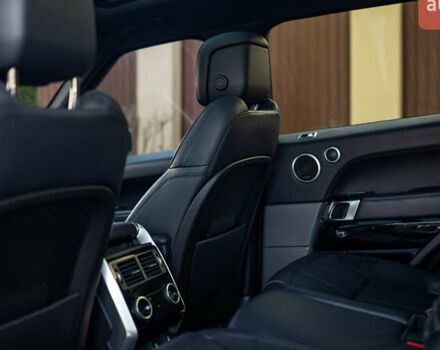 Білий Ленд Ровер Range Rover Sport, об'ємом двигуна 3 л та пробігом 130 тис. км за 45000 $, фото 54 на Automoto.ua