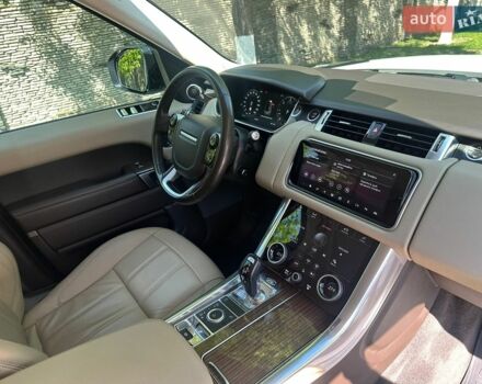 Білий Ленд Ровер Range Rover Sport, об'ємом двигуна 2.99 л та пробігом 117 тис. км за 49900 $, фото 64 на Automoto.ua