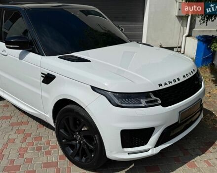 Білий Ленд Ровер Range Rover Sport, об'ємом двигуна 2.99 л та пробігом 169 тис. км за 45900 $, фото 3 на Automoto.ua