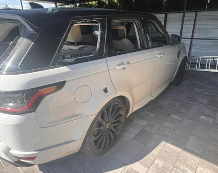 Білий Ленд Ровер Range Rover Sport, об'ємом двигуна 2.99 л та пробігом 145 тис. км за 32000 $, фото 19 на Automoto.ua