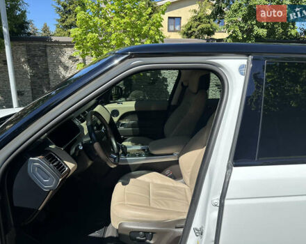 Білий Ленд Ровер Range Rover Sport, об'ємом двигуна 2.99 л та пробігом 98 тис. км за 57500 $, фото 5 на Automoto.ua