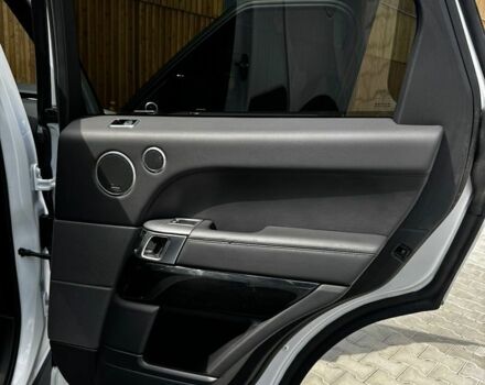 Білий Ленд Ровер Range Rover Sport, об'ємом двигуна 3 л та пробігом 120 тис. км за 42000 $, фото 34 на Automoto.ua