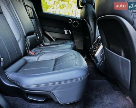 Білий Ленд Ровер Range Rover Sport, об'ємом двигуна 3 л та пробігом 71 тис. км за 50999 $, фото 28 на Automoto.ua