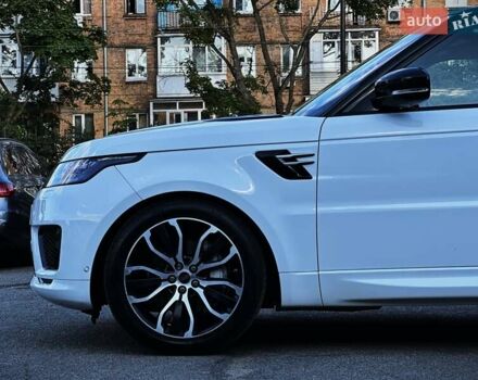 Білий Ленд Ровер Range Rover Sport, об'ємом двигуна 3 л та пробігом 71 тис. км за 50999 $, фото 12 на Automoto.ua