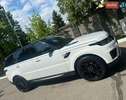 Білий Ленд Ровер Range Rover Sport, об'ємом двигуна 2.99 л та пробігом 117 тис. км за 49900 $, фото 31 на Automoto.ua
