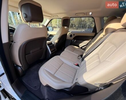 Білий Ленд Ровер Range Rover Sport, об'ємом двигуна 2.99 л та пробігом 145 тис. км за 39900 $, фото 35 на Automoto.ua