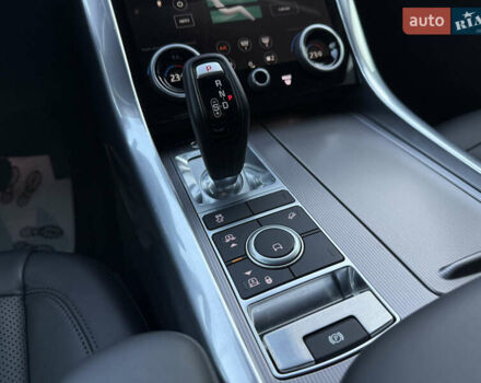 Белый Ленд Ровер Рендж Ровер Спорт, объемом двигателя 2.99 л и пробегом 32 тыс. км за 61900 $, фото 22 на Automoto.ua