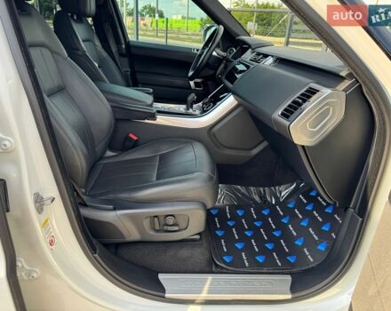 Білий Ленд Ровер Range Rover Sport, об'ємом двигуна 3 л та пробігом 154 тис. км за 32900 $, фото 41 на Automoto.ua