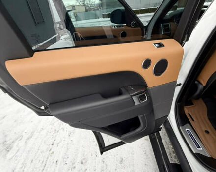 Білий Ленд Ровер Range Rover Sport, об'ємом двигуна 3 л та пробігом 59 тис. км за 71900 $, фото 55 на Automoto.ua