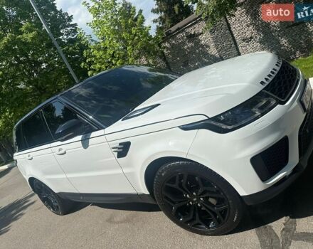 Білий Ленд Ровер Range Rover Sport, об'ємом двигуна 2.99 л та пробігом 117 тис. км за 49900 $, фото 38 на Automoto.ua
