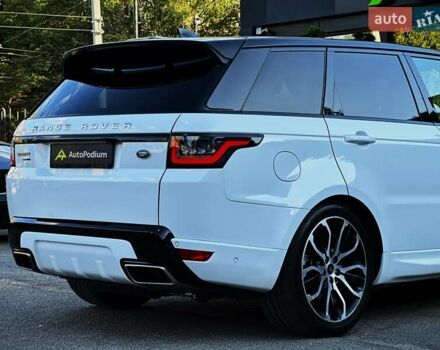 Білий Ленд Ровер Range Rover Sport, об'ємом двигуна 3 л та пробігом 71 тис. км за 50999 $, фото 18 на Automoto.ua