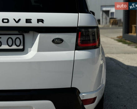 Белый Ленд Ровер Рендж Ровер Спорт, объемом двигателя 3 л и пробегом 76 тыс. км за 55000 $, фото 11 на Automoto.ua