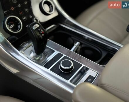 Білий Ленд Ровер Range Rover Sport, об'ємом двигуна 2.99 л та пробігом 147 тис. км за 39500 $, фото 57 на Automoto.ua