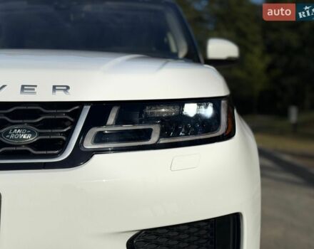 Білий Ленд Ровер Range Rover Sport, об'ємом двигуна 2.99 л та пробігом 147 тис. км за 39500 $, фото 7 на Automoto.ua