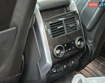 Білий Ленд Ровер Range Rover Sport, об'ємом двигуна 3 л та пробігом 86 тис. км за 59000 $, фото 6 на Automoto.ua