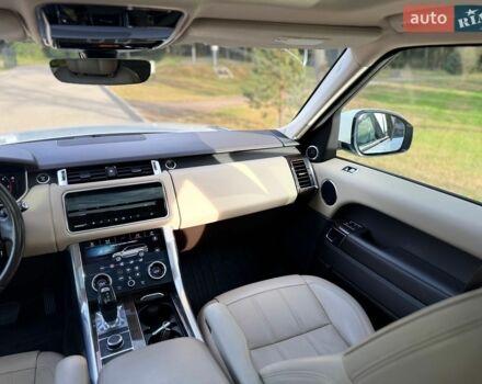 Білий Ленд Ровер Range Rover Sport, об'ємом двигуна 2.99 л та пробігом 147 тис. км за 39500 $, фото 39 на Automoto.ua