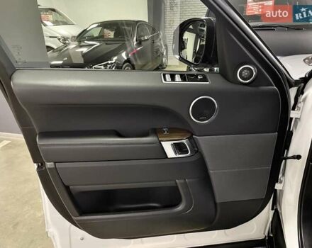 Белый Ленд Ровер Рендж Ровер Спорт, объемом двигателя 2.99 л и пробегом 91 тыс. км за 55700 $, фото 26 на Automoto.ua