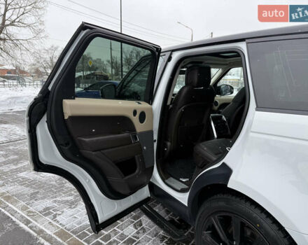 Білий Ленд Ровер Range Rover Sport, об'ємом двигуна 2.99 л та пробігом 70 тис. км за 62000 $, фото 24 на Automoto.ua