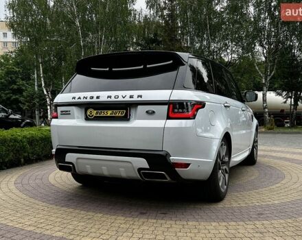Білий Ленд Ровер Range Rover Sport, об'ємом двигуна 2 л та пробігом 113 тис. км за 55900 $, фото 6 на Automoto.ua