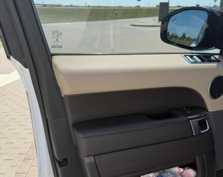 Білий Ленд Ровер Range Rover Sport, об'ємом двигуна 2.99 л та пробігом 119 тис. км за 70000 $, фото 17 на Automoto.ua