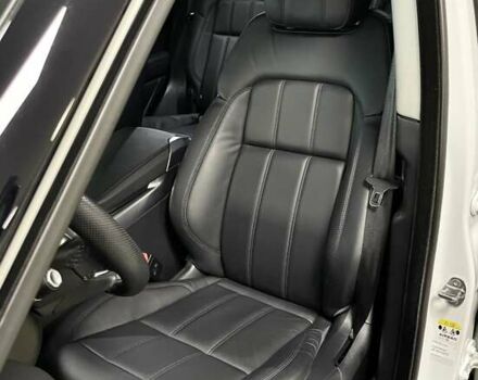 Белый Ленд Ровер Рендж Ровер Спорт, объемом двигателя 2.99 л и пробегом 91 тыс. км за 55700 $, фото 29 на Automoto.ua