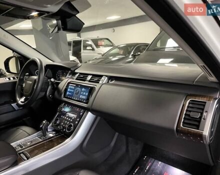 Белый Ленд Ровер Рендж Ровер Спорт, объемом двигателя 2.99 л и пробегом 91 тыс. км за 55700 $, фото 45 на Automoto.ua