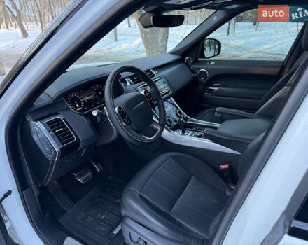 Белый Ленд Ровер Рендж Ровер Спорт, объемом двигателя 3 л и пробегом 78 тыс. км за 61800 $, фото 8 на Automoto.ua