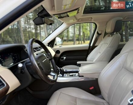 Білий Ленд Ровер Range Rover Sport, об'ємом двигуна 2.99 л та пробігом 147 тис. км за 39500 $, фото 37 на Automoto.ua