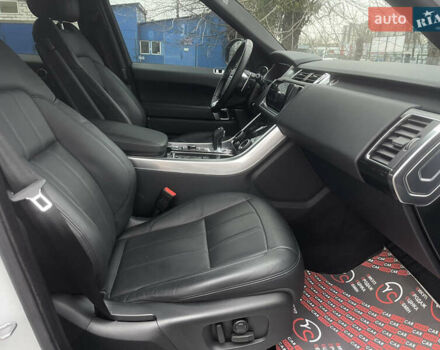 Білий Ленд Ровер Range Rover Sport, об'ємом двигуна 3 л та пробігом 39 тис. км за 49000 $, фото 30 на Automoto.ua