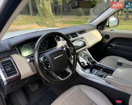 Білий Ленд Ровер Range Rover Sport, об'ємом двигуна 2.99 л та пробігом 147 тис. км за 39500 $, фото 50 на Automoto.ua
