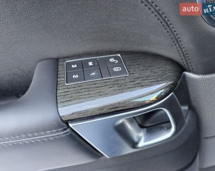Білий Ленд Ровер Range Rover Sport, об'ємом двигуна 3 л та пробігом 88 тис. км за 56000 $, фото 19 на Automoto.ua
