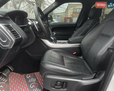 Білий Ленд Ровер Range Rover Sport, об'ємом двигуна 3 л та пробігом 39 тис. км за 49000 $, фото 23 на Automoto.ua