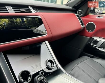 Білий Ленд Ровер Range Rover Sport, об'ємом двигуна 5 л та пробігом 51 тис. км за 67800 $, фото 27 на Automoto.ua
