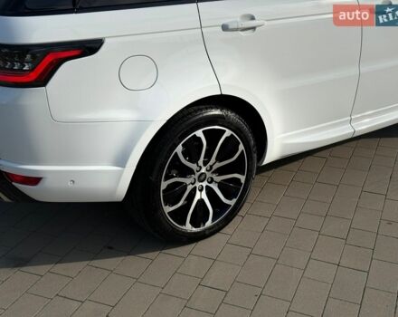 Білий Ленд Ровер Range Rover Sport, об'ємом двигуна 2.99 л та пробігом 147 тис. км за 39500 $, фото 17 на Automoto.ua
