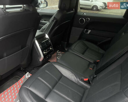 Білий Ленд Ровер Range Rover Sport, об'ємом двигуна 3 л та пробігом 39 тис. км за 49000 $, фото 41 на Automoto.ua