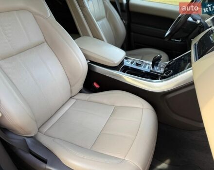 Білий Ленд Ровер Range Rover Sport, об'ємом двигуна 2.99 л та пробігом 147 тис. км за 39500 $, фото 65 на Automoto.ua