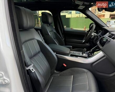 Білий Ленд Ровер Range Rover Sport, об'ємом двигуна 3 л та пробігом 42 тис. км за 54999 $, фото 27 на Automoto.ua