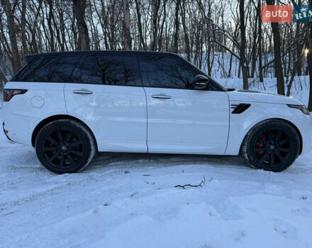 Белый Ленд Ровер Рендж Ровер Спорт, объемом двигателя 3 л и пробегом 78 тыс. км за 61800 $, фото 3 на Automoto.ua