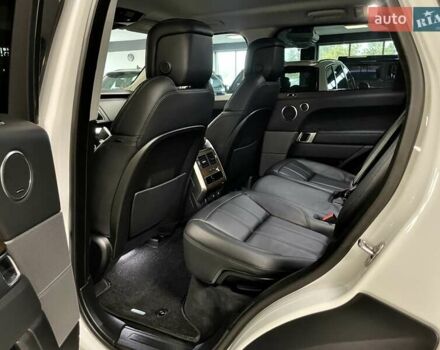 Белый Ленд Ровер Рендж Ровер Спорт, объемом двигателя 2.99 л и пробегом 91 тыс. км за 55700 $, фото 36 на Automoto.ua