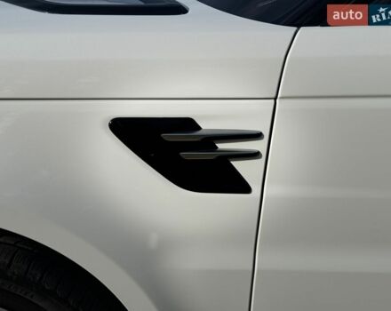 Білий Ленд Ровер Range Rover Sport, об'ємом двигуна 2.99 л та пробігом 147 тис. км за 39500 $, фото 90 на Automoto.ua