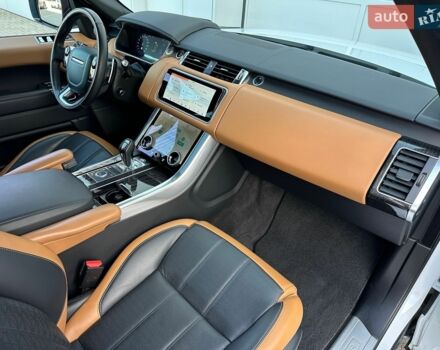 Білий Ленд Ровер Range Rover Sport, об'ємом двигуна 3 л та пробігом 146 тис. км за 49500 $, фото 28 на Automoto.ua