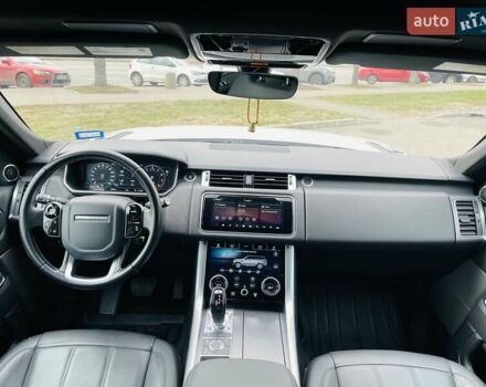 Білий Ленд Ровер Range Rover Sport, об'ємом двигуна 3 л та пробігом 58 тис. км за 68000 $, фото 12 на Automoto.ua