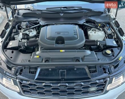 Білий Ленд Ровер Range Rover Sport, об'ємом двигуна 3 л та пробігом 146 тис. км за 49500 $, фото 35 на Automoto.ua