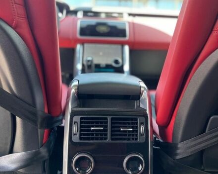 Білий Ленд Ровер Range Rover Sport, об'ємом двигуна 3 л та пробігом 134 тис. км за 55000 $, фото 41 на Automoto.ua